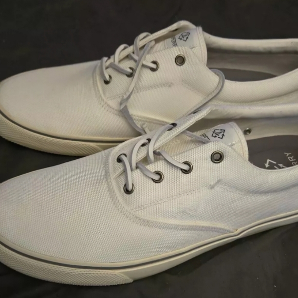 White Sperry's Mens 13 never worn - Picture 2 of 5